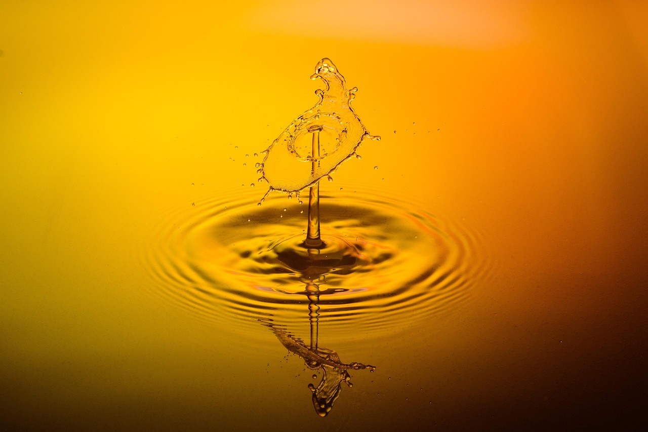 Drops, water, waterdrop — Atomic Wallet: Your All-in-One Crypto Solution
