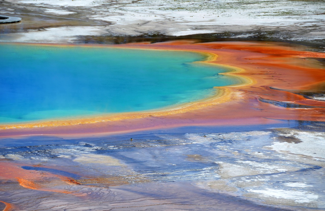 Grand prismatic spring, yellowstone, thermal feature — How Bscscan Enhances Your Crypto Trading Strategy