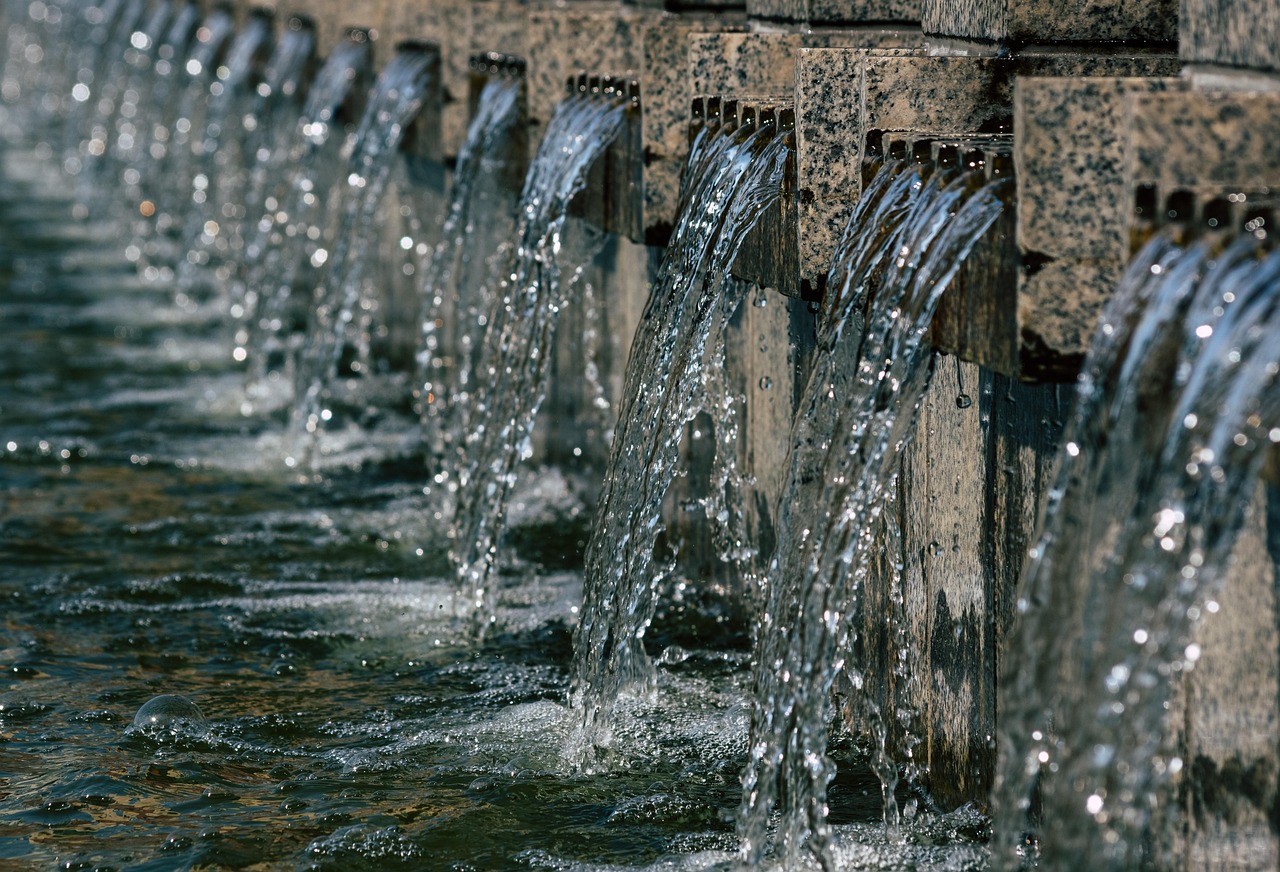 Fountain, beam, nature — How Bscscan Revolutionizes Your Crypto Trading Experience